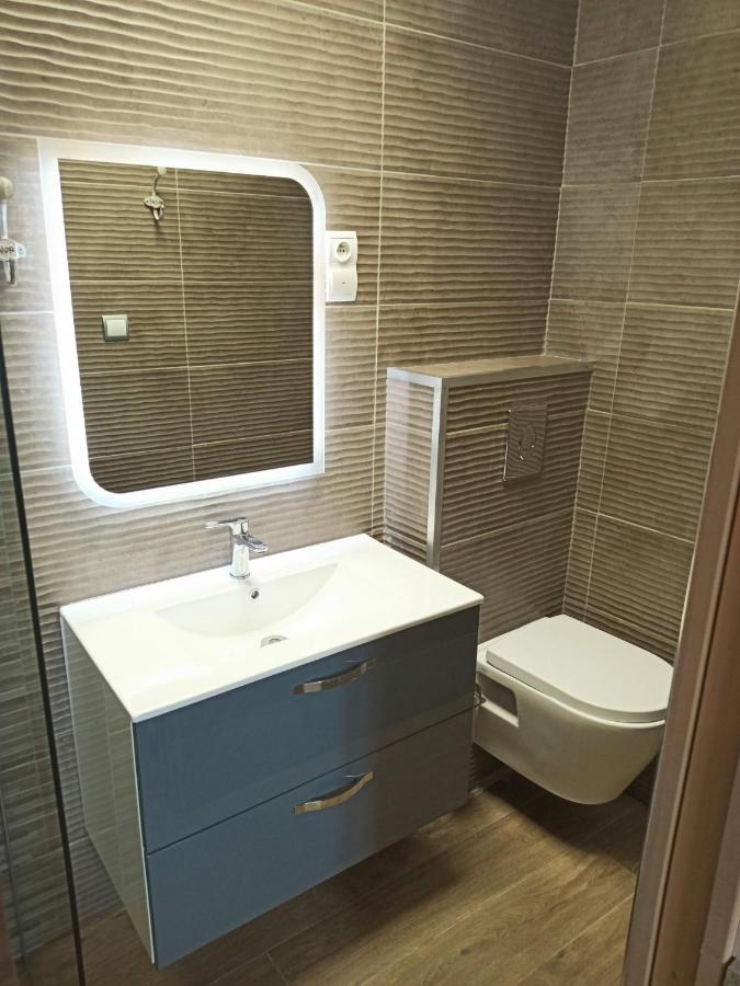 Villadali-Fr Appart Hotel Toulon Clim, Wifi, Terrasse, Cuisine Parking Gratuit Exterior foto
